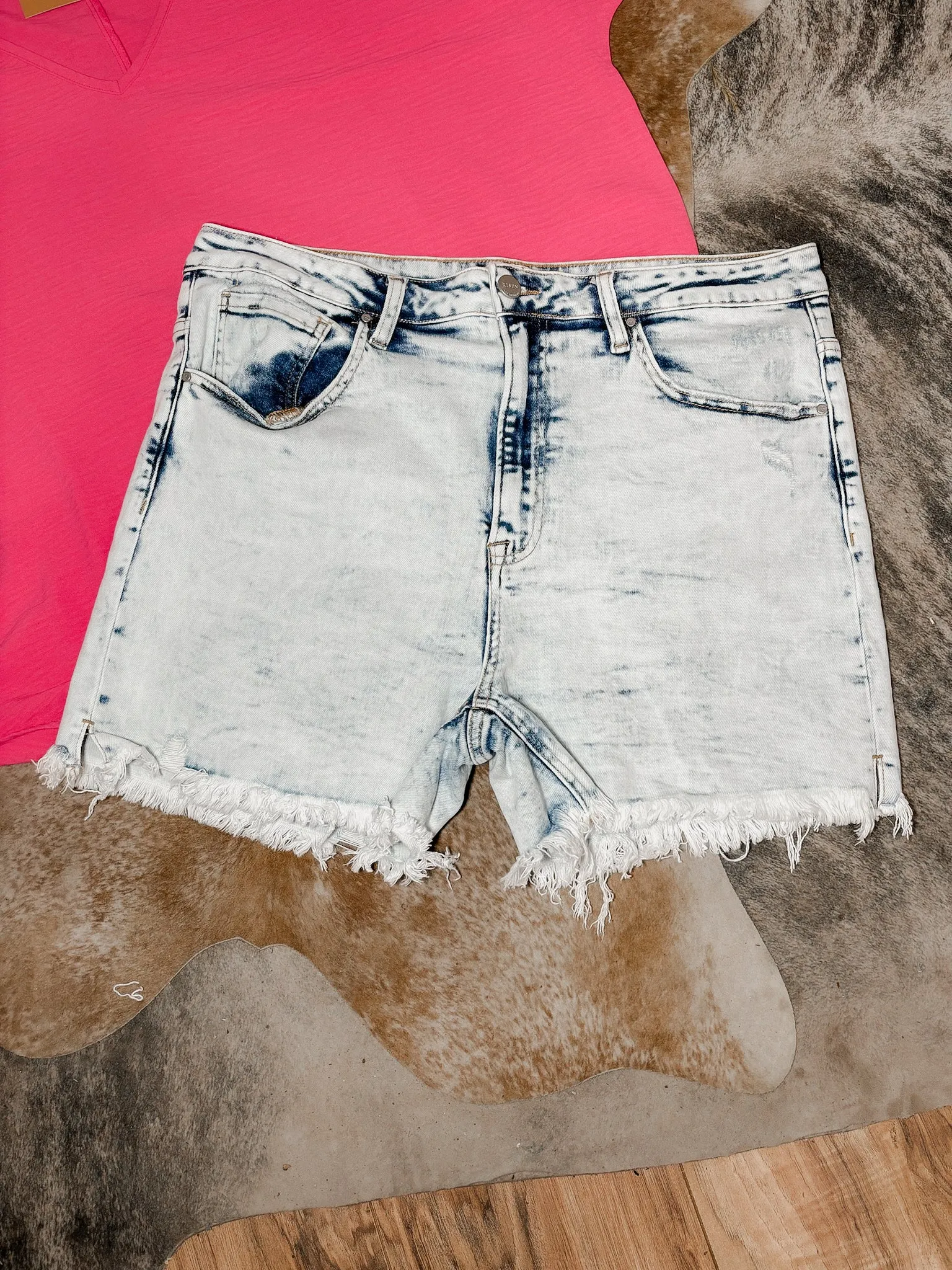 Curvy Acid Wash High Rise Side Slit Short