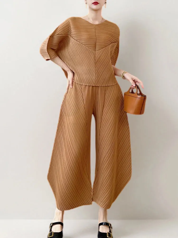 Japanese Chic 2 Piece Pleated Harem Pants Set