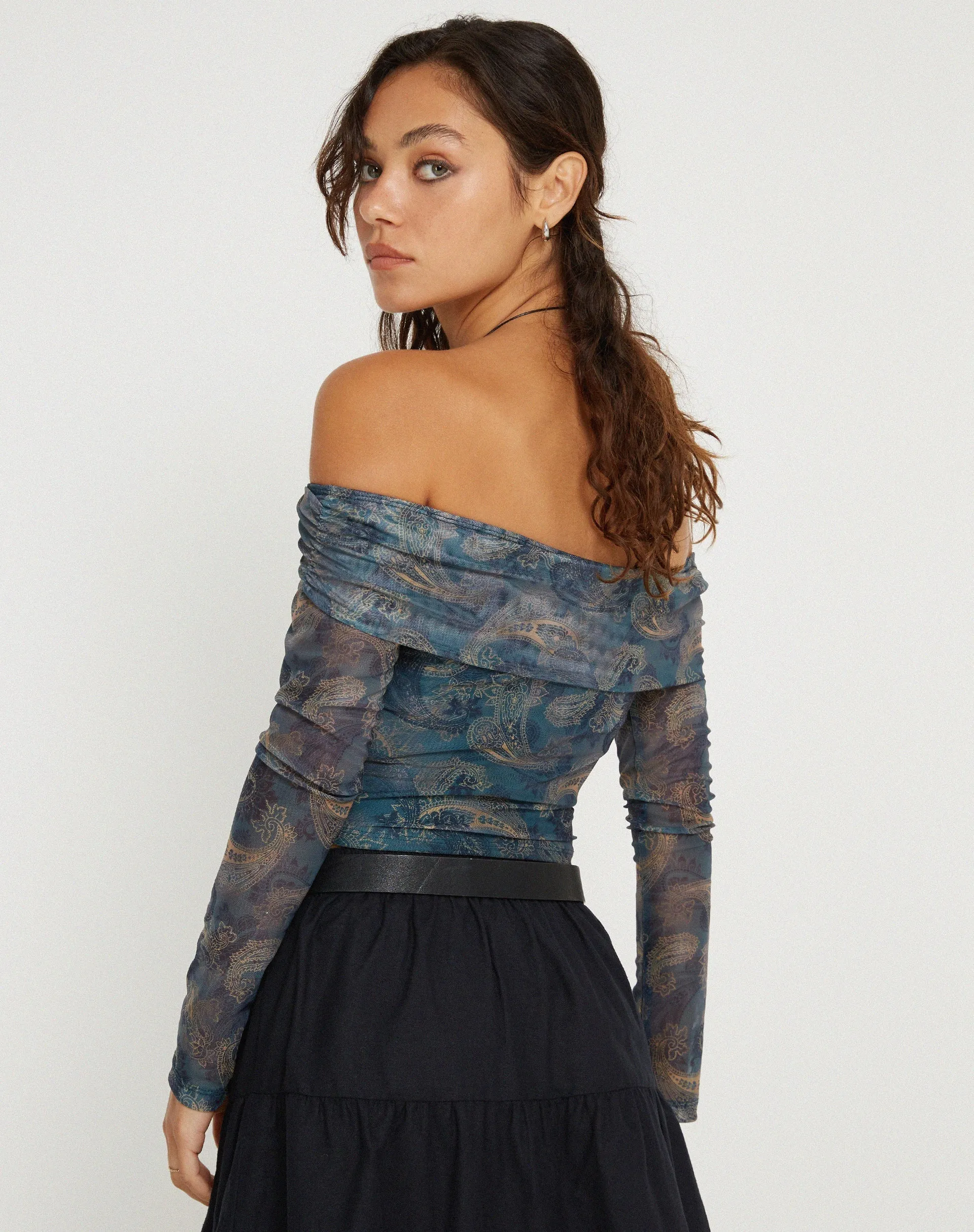 Nagini Long Sleeve Bardot Top in Tonal Blue Paisley